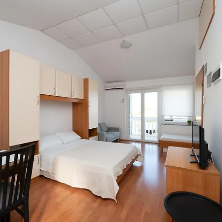 6131c Apartamento